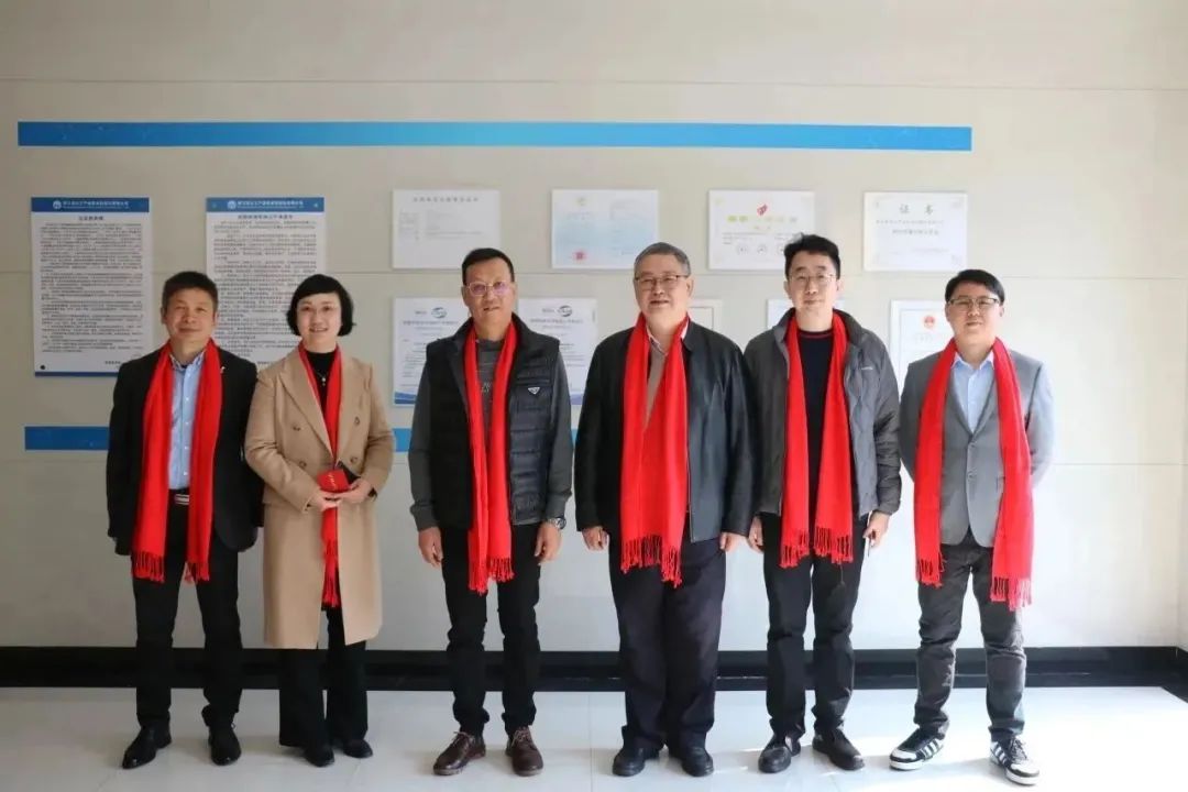 新闻简讯丨龙马精神年，共踏新征程